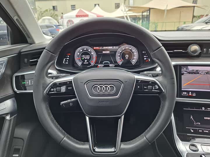 Фото 8 - Audi A6L