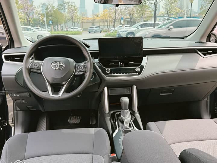 Фото 9 - Toyota Frontlander