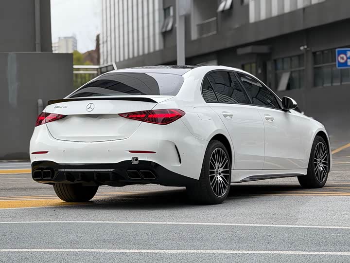 Фото 9 - Mercedes-Benz C-Class