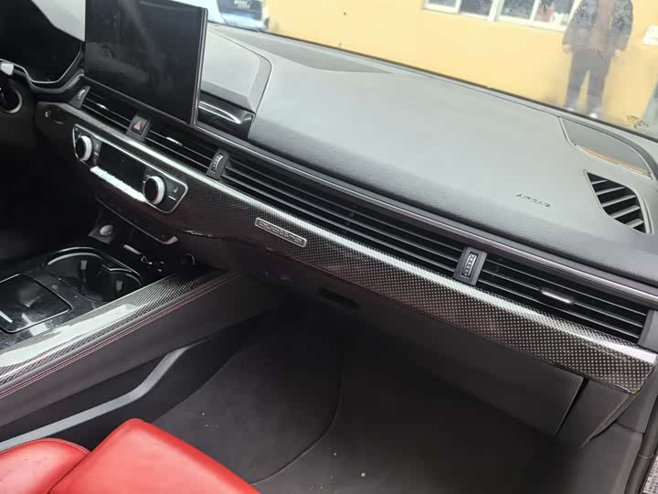 Фото 6 - Audi S4