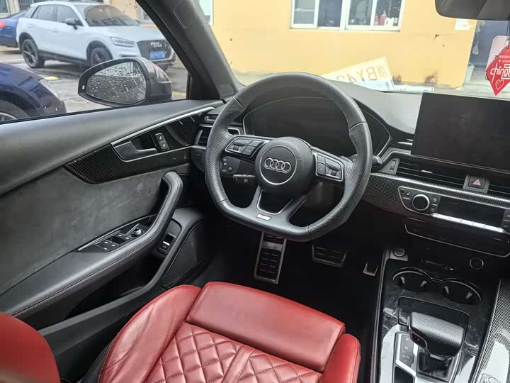 Фото 9 - Audi S4