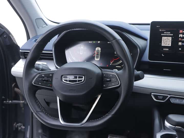 Фото 6 - Geely Preface