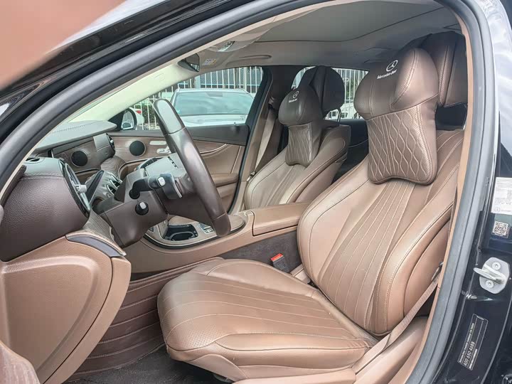 Фото 7 - Mercedes-Benz E-Class Hybrid