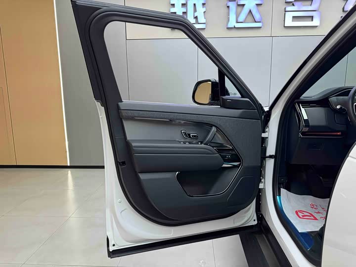 Photo 4 - Land Rover Range Rover Sport