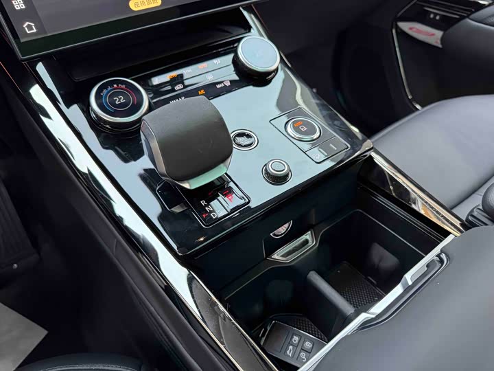 Photo 7 - Land Rover Range Rover Sport