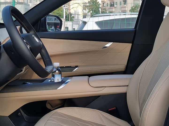 Photo 6 - Changan CS75 Plus