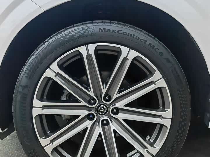 Фото 6 - Changan UNI-K