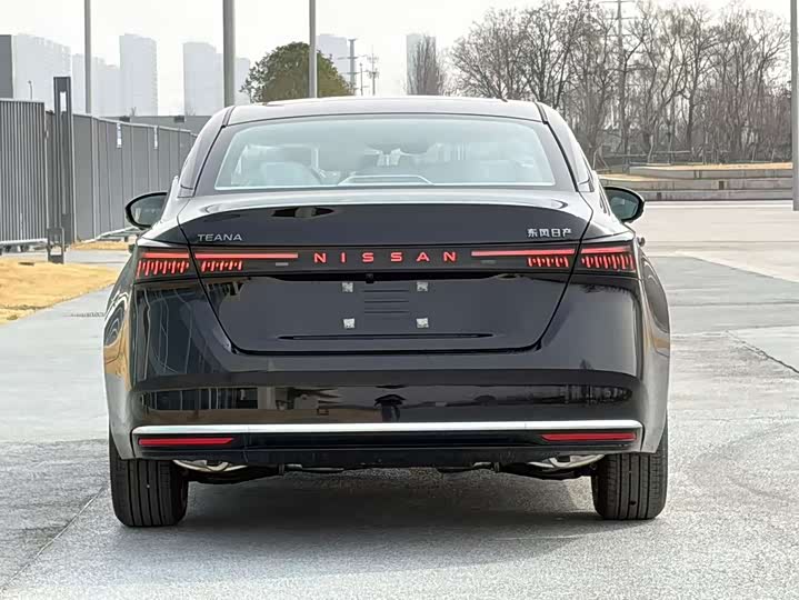 Фото 5 - Nissan Teana