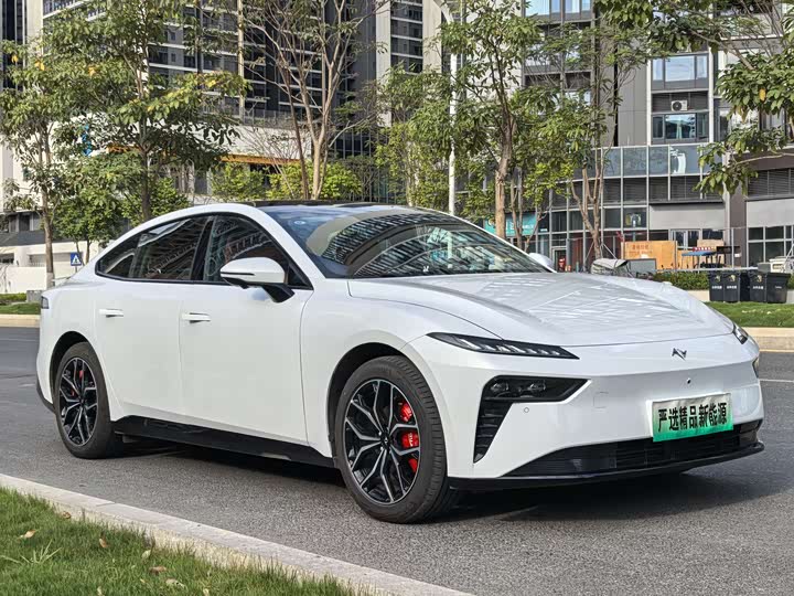 Фото 3 - Dongfeng Yipai eπ 007