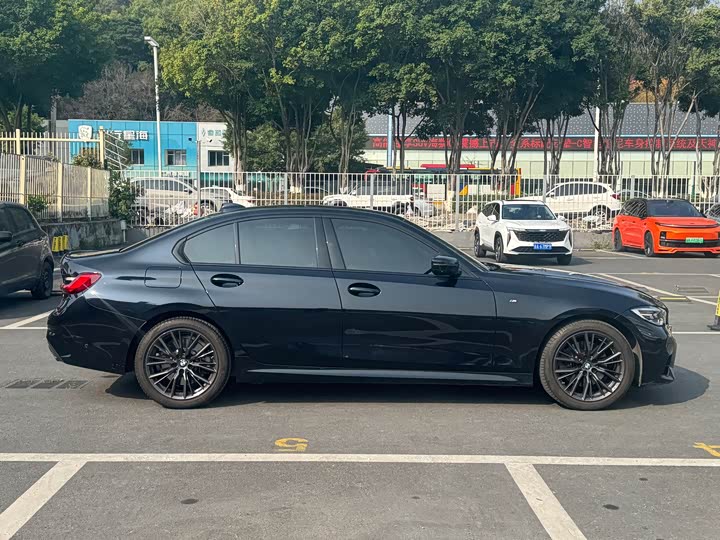 Фото 5 - BMW 3 Series
