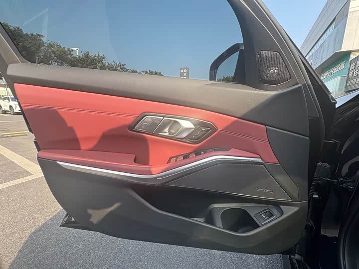 Фото 8 - BMW 3 Series