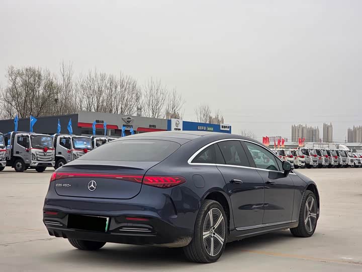 Фото 6 - Mercedes-Benz EQS