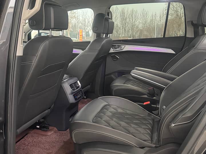 Фото 7 - Volkswagen Talagon