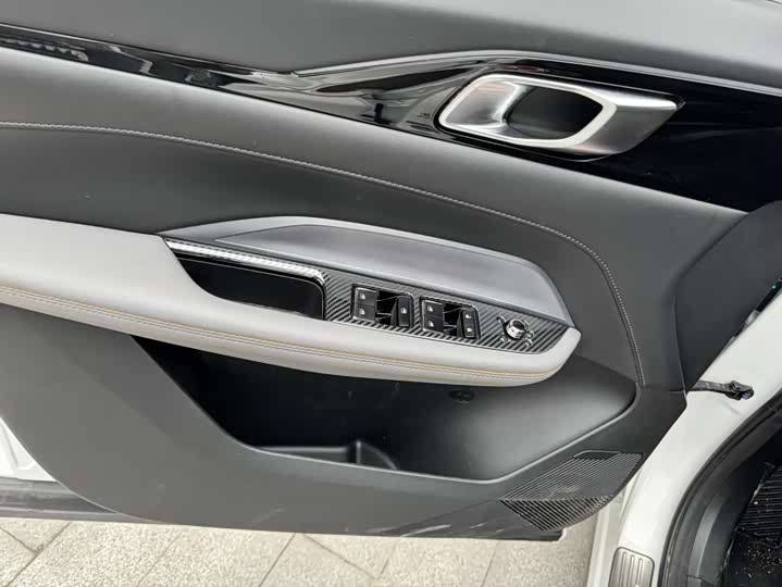 Фото 7 - Changan Oshan Z6