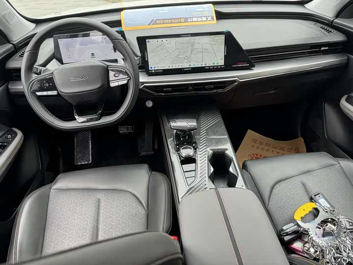 Фото 8 - Changan Oshan Z6