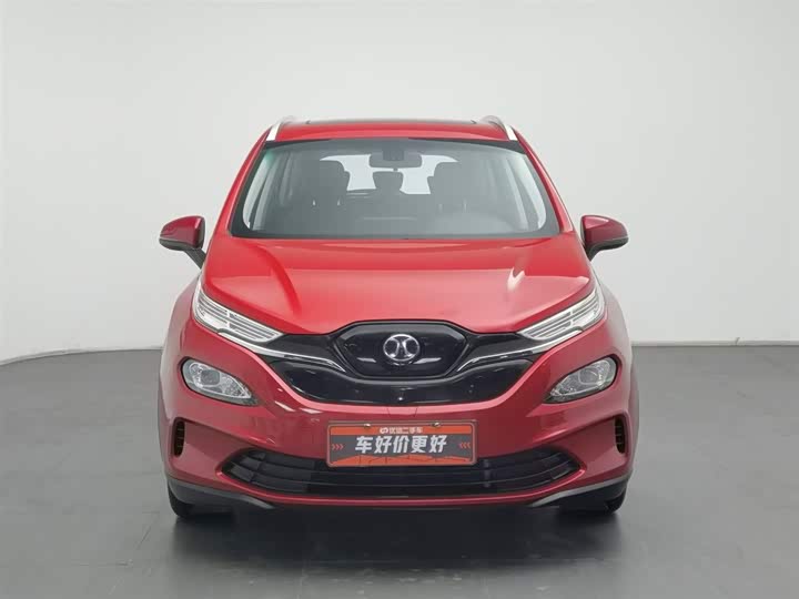 Фото 3 - Beijing EX3