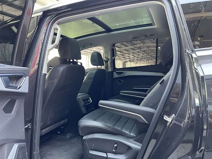 Photo 7 - Volkswagen Talagon