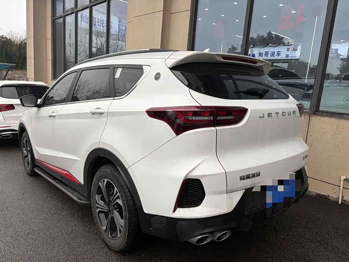 Фото 2 - Jetour X70