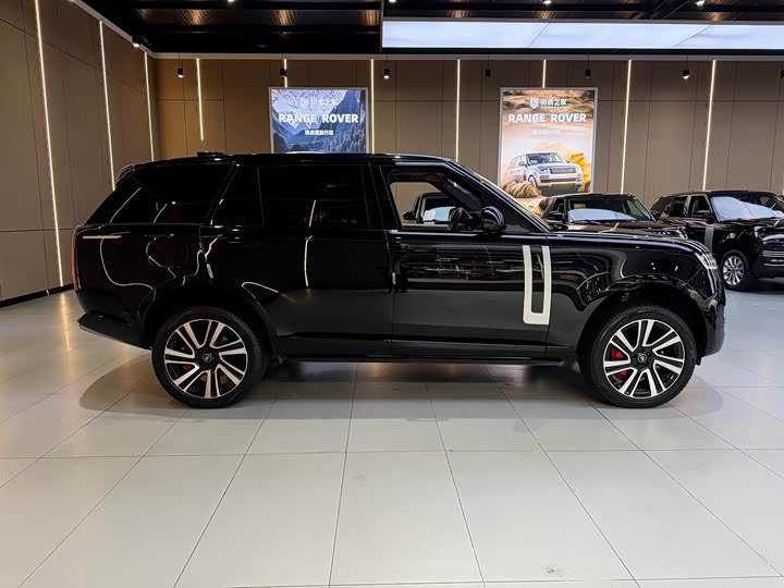 Photo 3 - Land Rover Range Rover