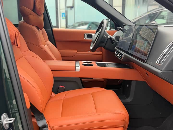 Фото 8 - LiXiang L9