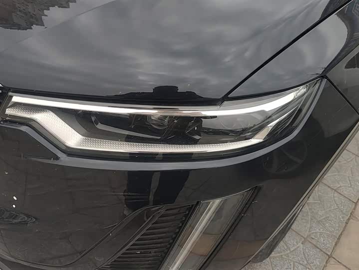 Фото 5 - Cadillac XT6