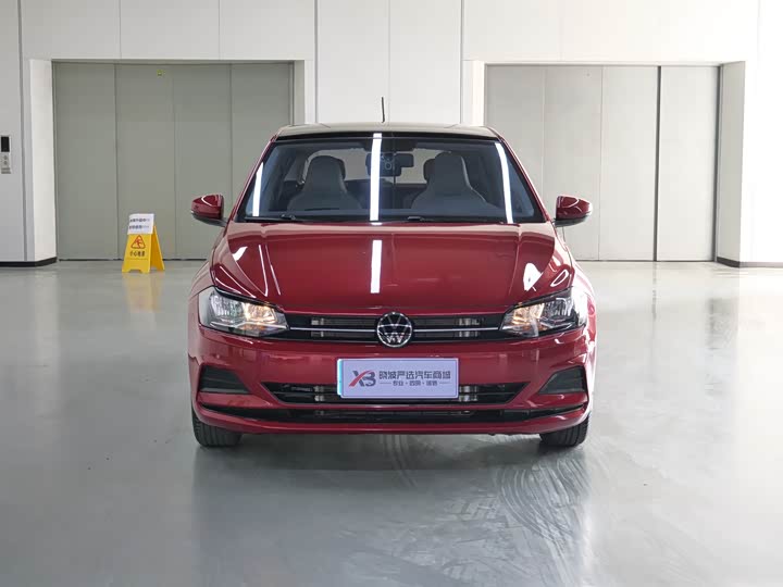 Фото 2 - Volkswagen Polo