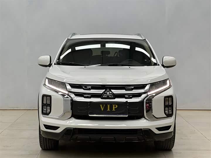 Фото 1 - Mitsubishi ASX