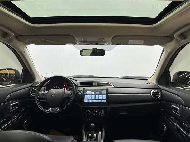 Фото 5 - Mitsubishi ASX