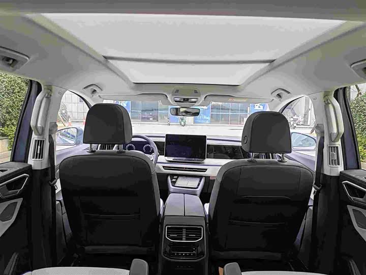 Фото 7 - Volkswagen Talagon