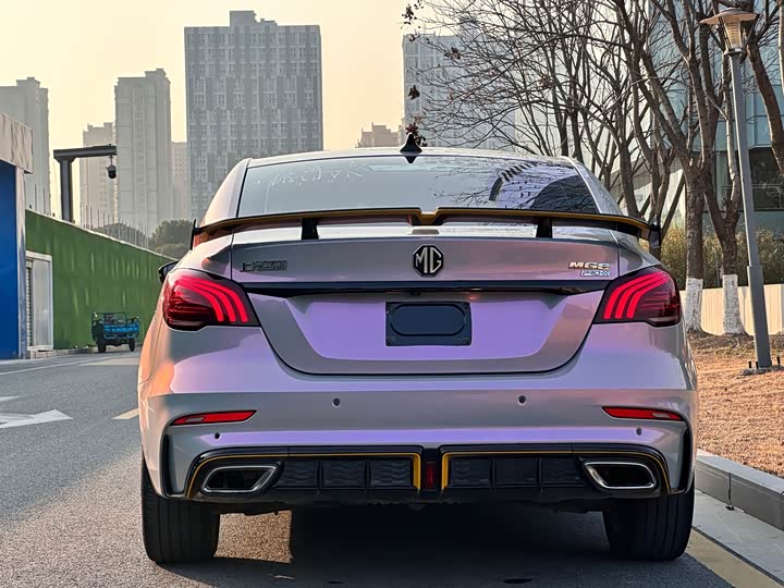 Фото 9 - MG Motor 6