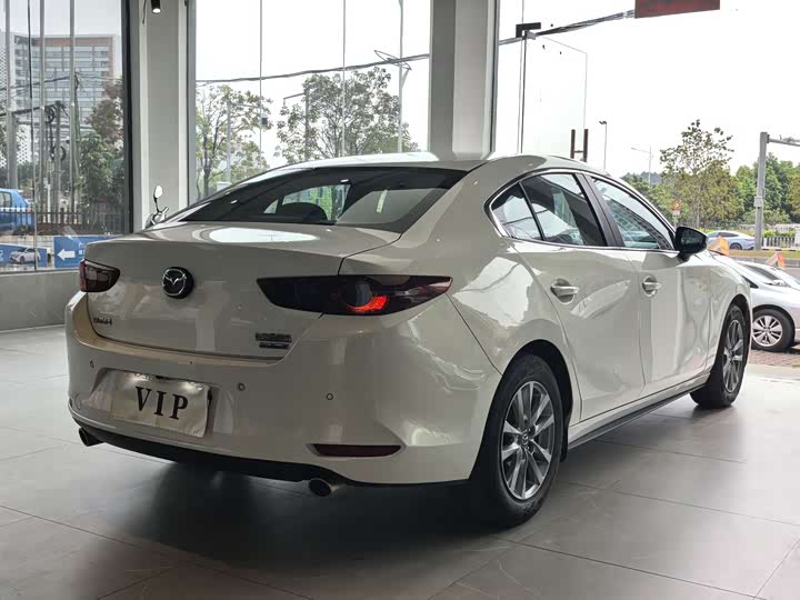Photo 7 - Mazda 3 (Axela)
