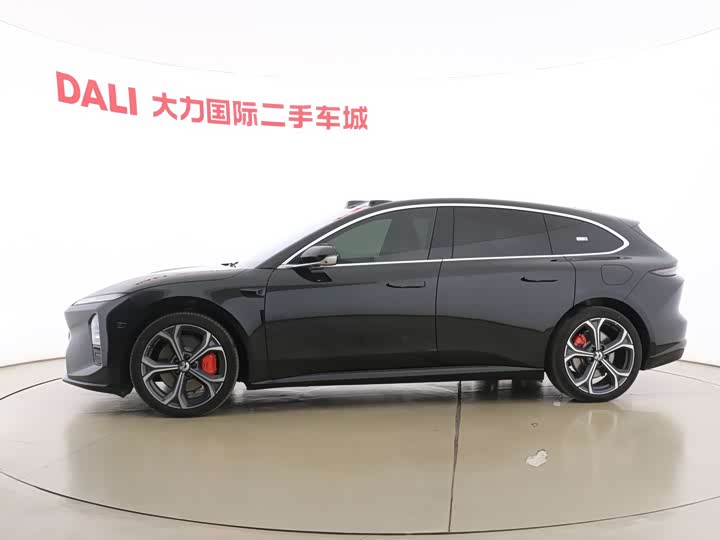 Фото 2 - Nio ET5T