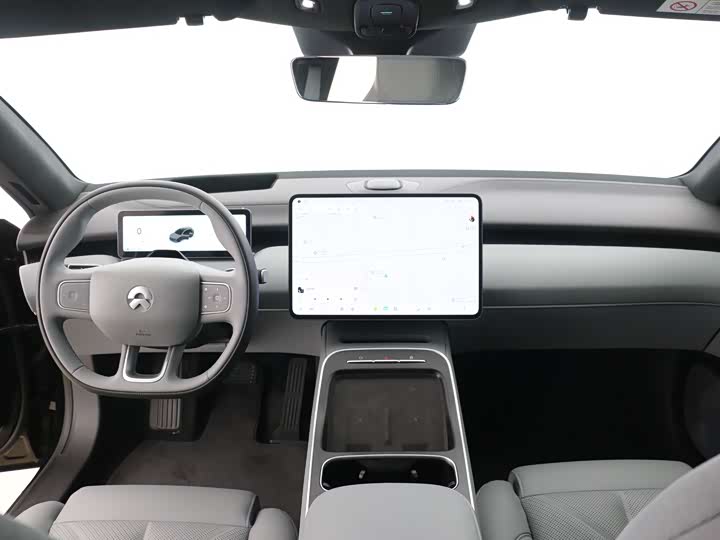 Фото 8 - Nio ET5T