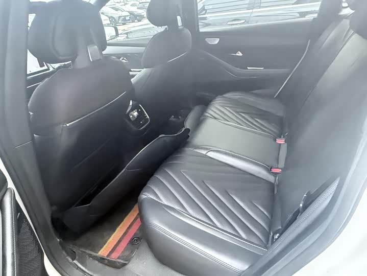 Фото 3 - Changan Deepal SL03