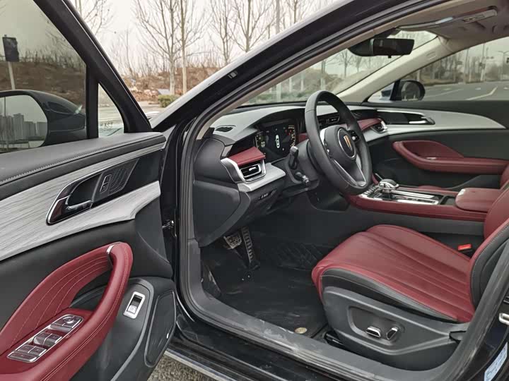 Фото 4 - Hongqi H5