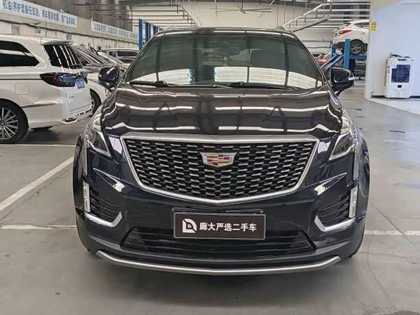 Фото 2 - Cadillac XT5