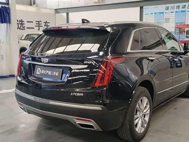 Фото 4 - Cadillac XT5