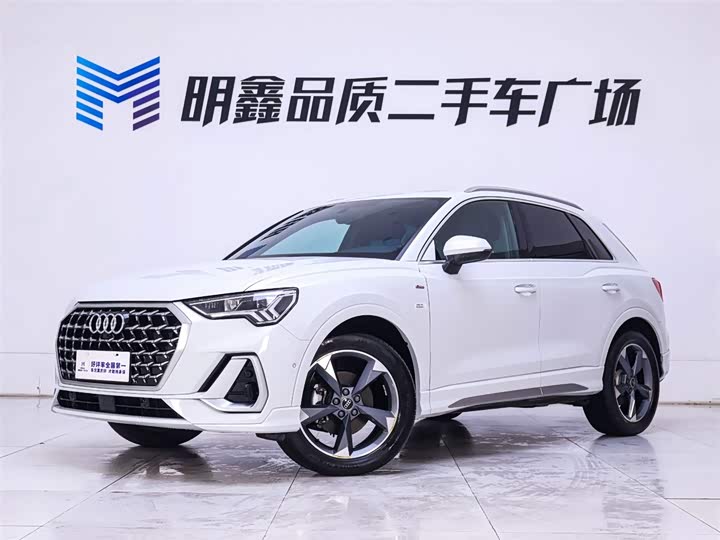 Фото 2 - Audi Q3