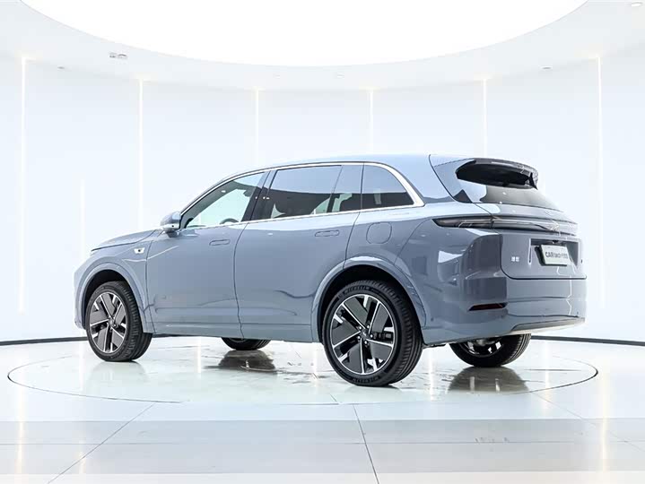 Фото 8 - LiXiang L7