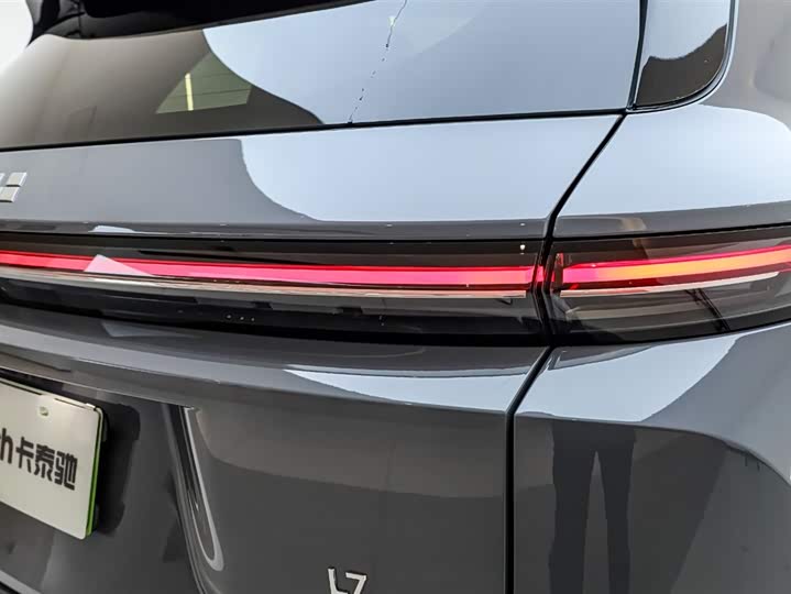 Фото 9 - LiXiang L7