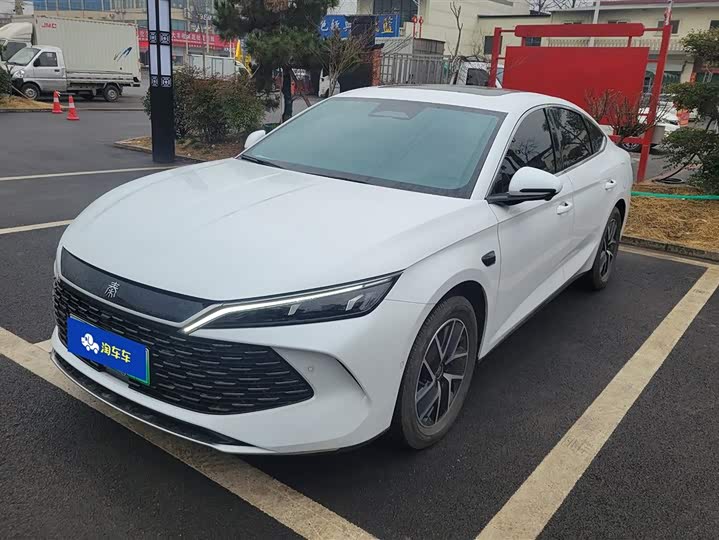 Фото 1 - BYD Qin L