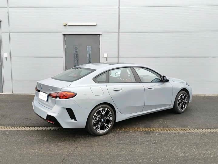 Фото 5 - BMW 2 Series