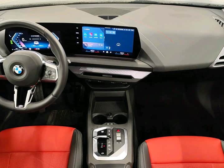 Фото 8 - BMW 2 Series