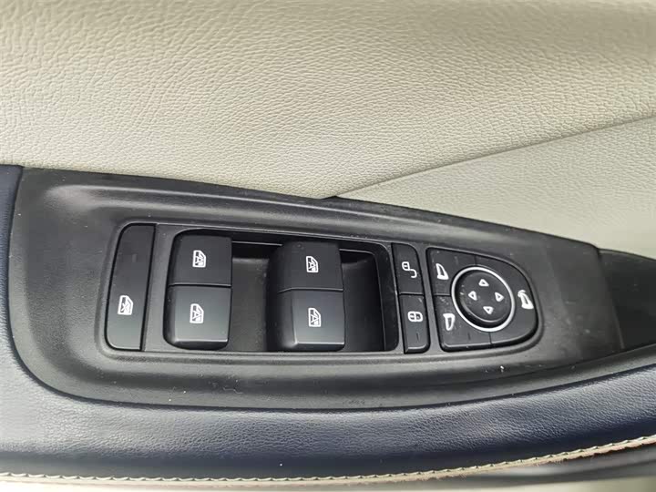 Фото 9 - BYD Qin Plus