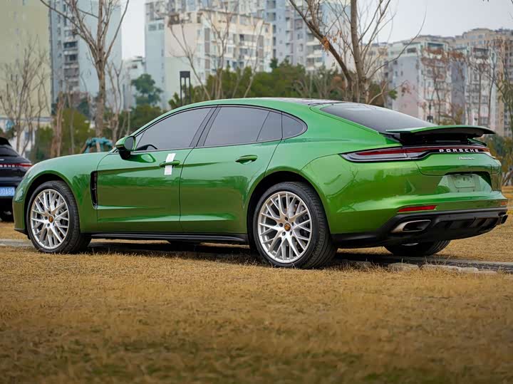 Фото 7 - Porsche Panamera