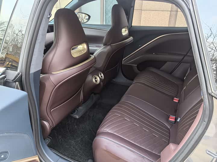 Фото 7 - Avatr 11