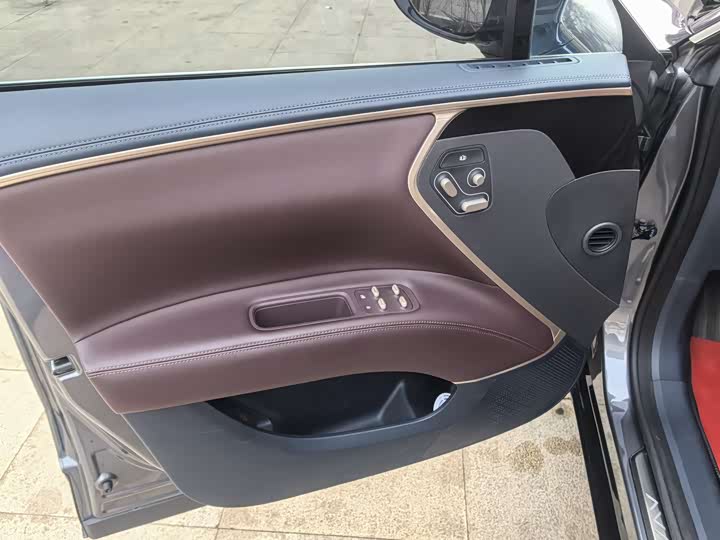 Фото 8 - Avatr 11