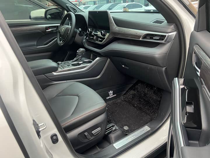 Фото 5 - Toyota Crown Kluger