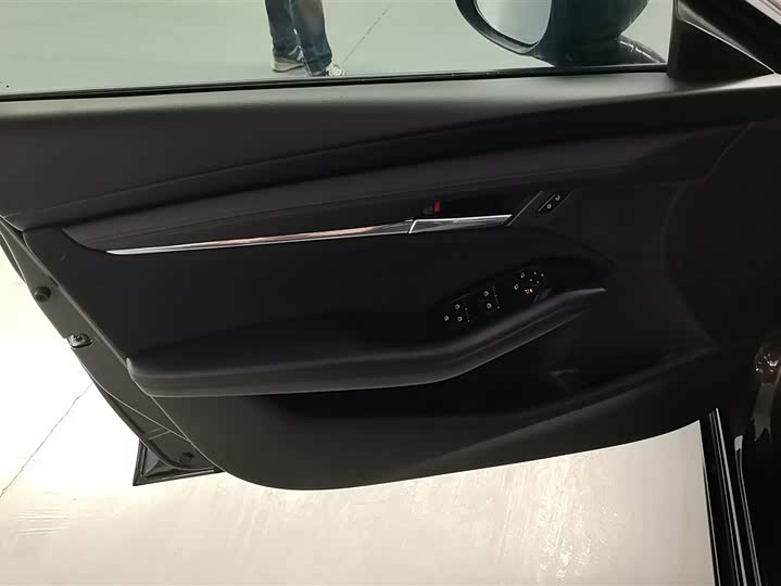 Photo 7 - Mazda 3 (Axela)