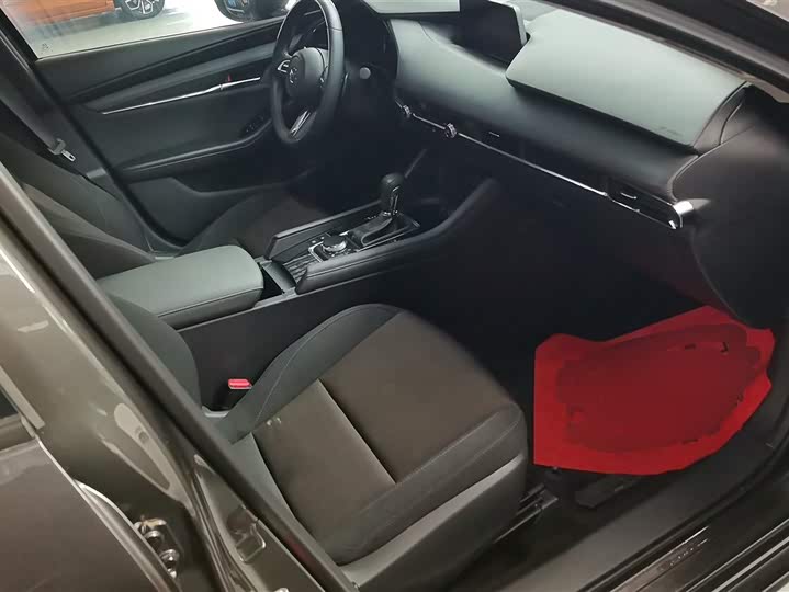 Photo 8 - Mazda 3 (Axela)